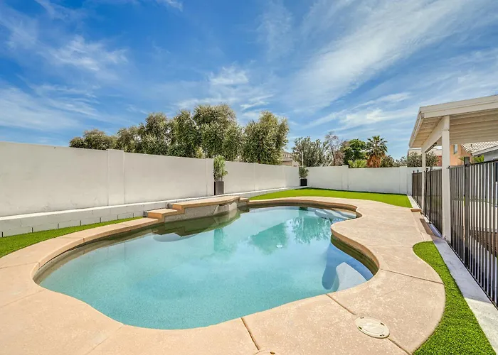 Ferienhaus < 1 Mi To Talking Stick Amp! Family Escape W/ Pool